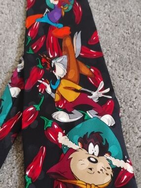 Looney Tunes Chili Pepper Character Tie - Black Background. Like New.  💯 Silk